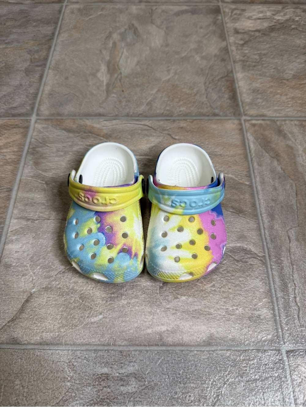 Iconic Comfort Crocs Tie Dye Blue TD Boys Shoe Size 2c Multicolor Preowned